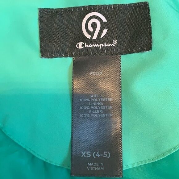 CHAMPION Winter Hood Jacket - Picture 11 of 13